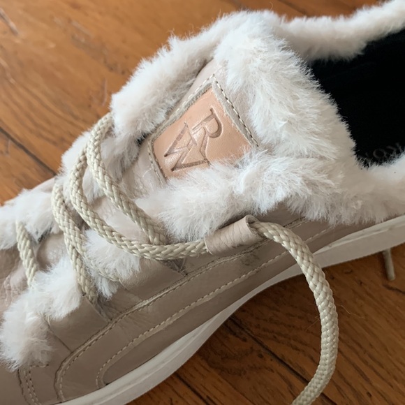 Ron White Ornella Fawn Shearling Trim Platform Sneaker Women’s Tan Shoes Size 37 - Picture 13 of 13